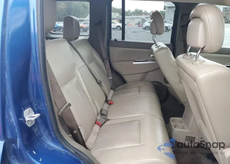 2010 Jeep Liberty Limited из США, поврежденный, VIN 1J4PN5GK7AW180817